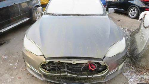 TESLA MOTORS MODEL S P85 7 SETER LUFTFJÆRING CCS PREMIUM INTERIØR