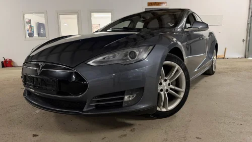 TESLA MOTORS MODEL S P85/CCS/SKINN/LUFTFJ/PREMIUM LYD/SOLTAK