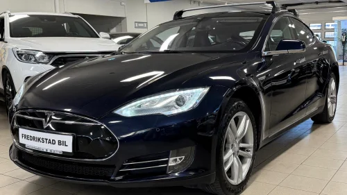 TESLA MOTORS MODEL S 85 PREMIUM-SKINN-GRATIS SUPERLADING-LUFT-R.KAM-PANO