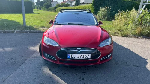TESLA MOTORS MODEL S 85