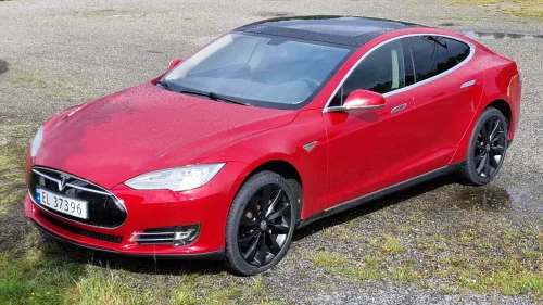 TESLA MOTORS MODEL S 85