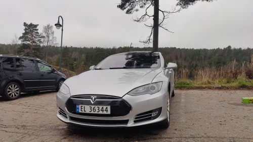 TESLA MOTORS MODEL S P85|Gratis lading|CCS|Nytt Batteri|Oppgradert MCU