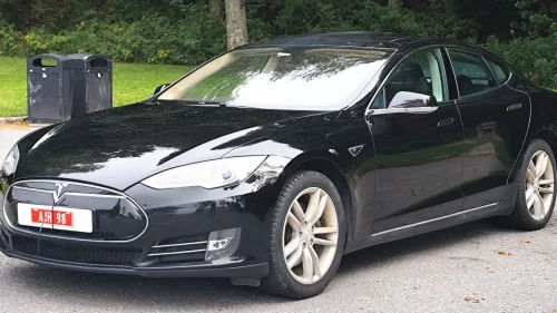 TESLA MOTORS MODEL S 85P+/ Lav Km Stand/Gratis Lading/ Pen/ KUPP