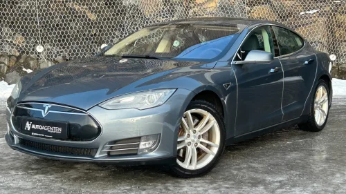 TESLA MOTORS MODEL S 85/Gratis superlading/CCS/EU-godkjent til 02.03.2026/+