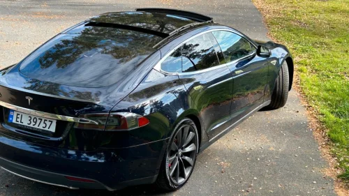TESLA MOTORS MODEL S 85+