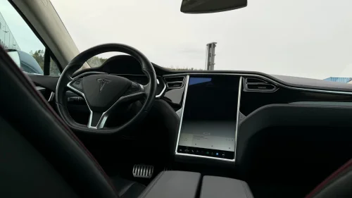 TESLA MOTORS MODEL S 85P Performance