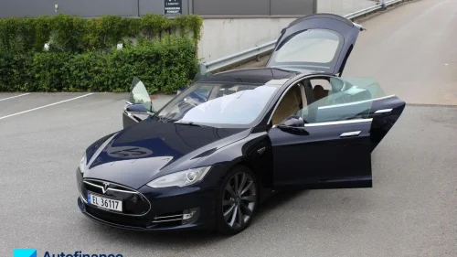 TESLA MOTORS MODEL S // Gratis Lading! // EU OK