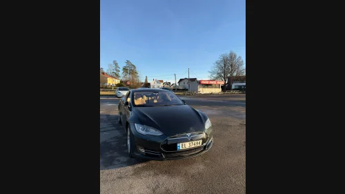 TESLA MOTORS MODEL S 85