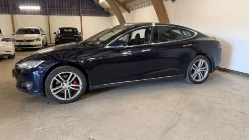 TESLA MOTORS MODEL S FREE SUPERCHARGING - PERFORMANCE 85 - LUFTFJÆRING