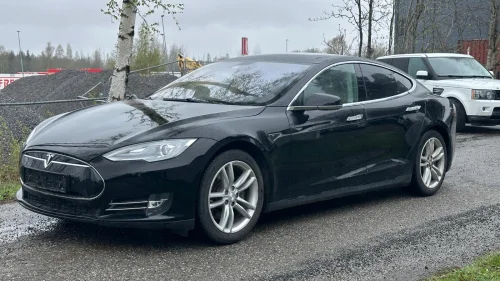 TESLA MOTORS MODEL S P85, Gratis lading, Nytt batteri, Ny EU
