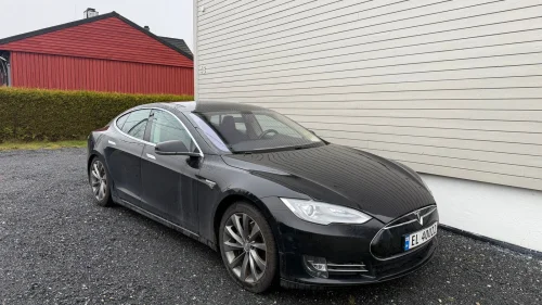 TESLA MOTORS MODEL S TESLA MODEL S 85 - GRATISLADING