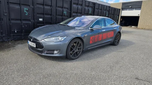 TESLA MOTORS MODEL S P85+/PREMIUM/VINTER/HIFI/20"/PANO/4G++