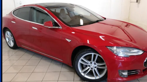 TESLA MOTORS MODEL S 85P+ Performance