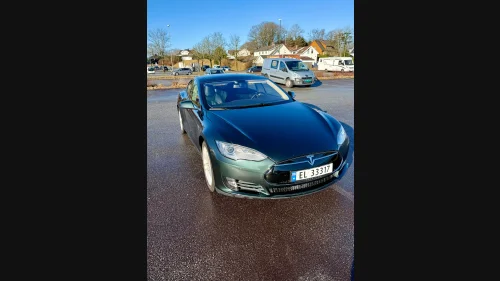 TESLA MOTORS MODEL S 85