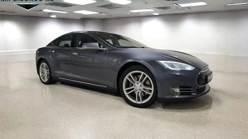TESLA MOTORS MODEL S 85/ Gratis Lading/ Vinterpakke/ Premium
