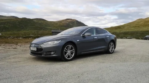 TESLA MOTORS MODEL S 85 /Gratis Supercharging / HV batteri byttet/