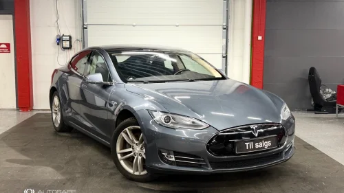 TESLA MOTORS MODEL S GRATIS LADING - LAV KM - CONNECTION APP - 1 EIER