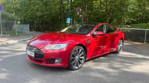 TESLA MOTORS MODEL S 85