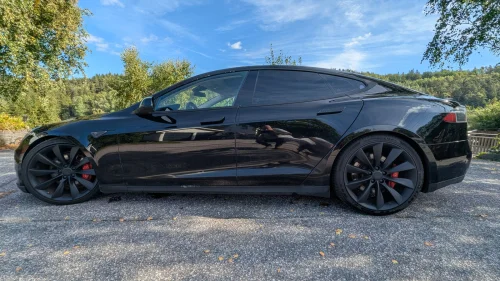 TESLA MOTORS MODEL S P85+ unicorn "the 300"