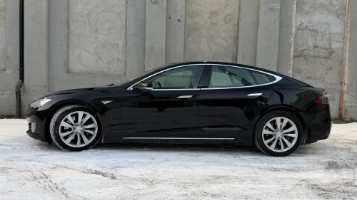TESLA MOTORS MODEL S 85