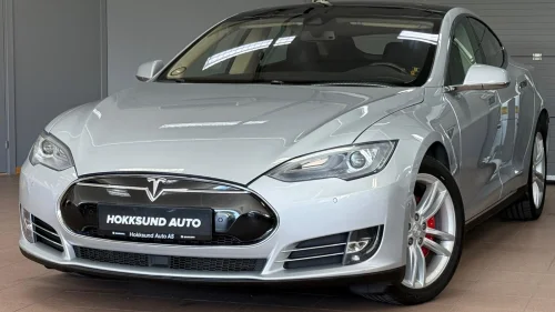 TESLA MOTORS MODEL S P85 Gratis Superlading/Soltak/Revidert batteri/Påkostet