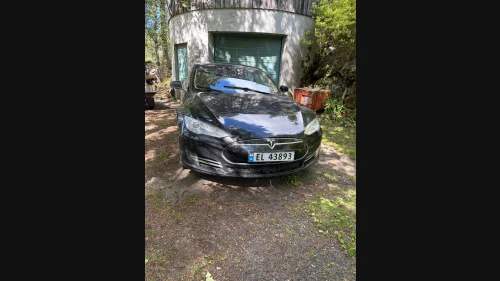 TESLA MOTORS MODEL S 85
