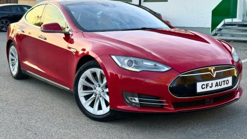 TESLA MOTORS Model S 85