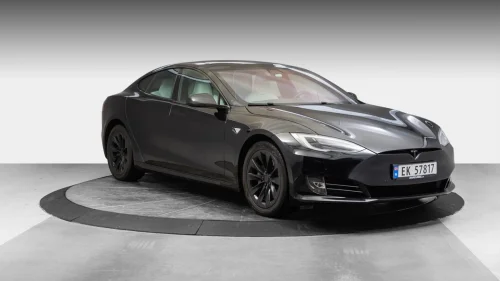TESLA Model S 75