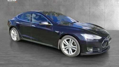 TESLA MOTORS Model S 85D PANO SKINN CCS AP DAB+ 19" FREE-SUPERCHARGE 1-EIER+