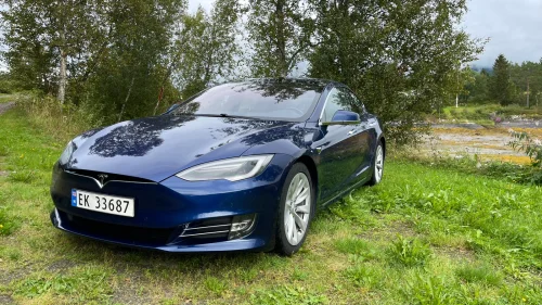 TESLA MOTORS Model S 75D 4WD