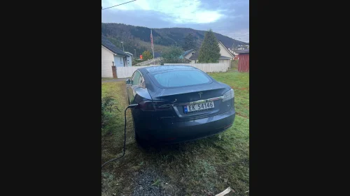 TESLA MOTORS Model S 75D 4WD