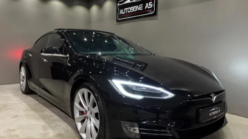 TESLA Model S 75D / AWD / MCU2 / CCS / SKINN / PANO / LUFT / 21" / ++
