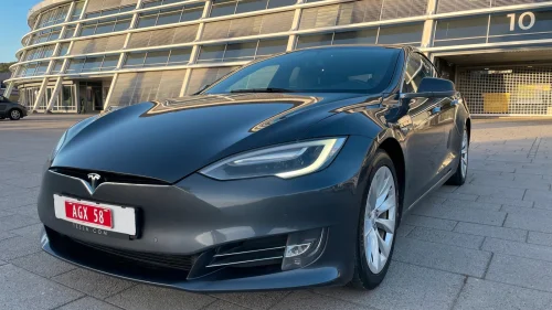 TESLA Model S 75D 4WD/1 eier/Velholdt/AP/Påkostet