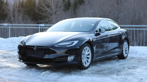 TESLA Model S 75D/AWD/Luft/Pano/CCS/AP/ACC/R.Kam/EU-06.27