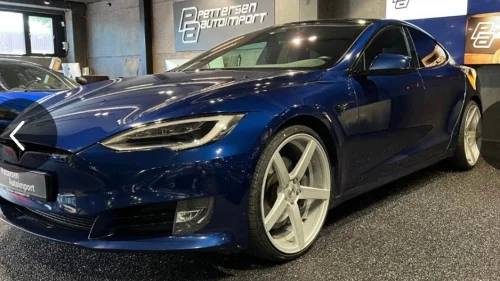 TESLA Model S