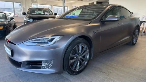 TESLA Model S 75D 4WD