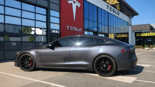 TESLA Model S 75D 4WD