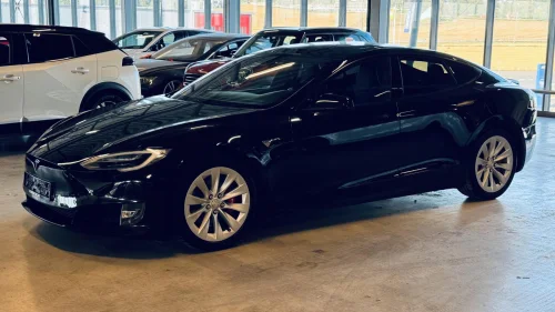 TESLA MOTORS Model S 90D|2017MOD|4WD|525HK|AUTOPILOT|PANORAMA