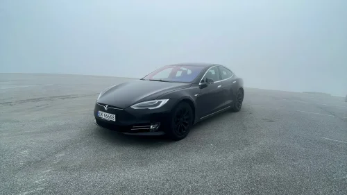 TESLA Model S 75D 4WD