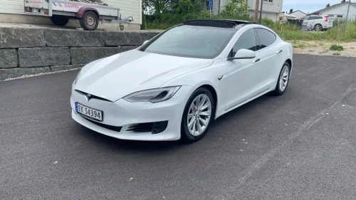 TESLA MOTORS Model S 75D AWD Adaptiv cruisekontroll, Panorama soltak, ryggek