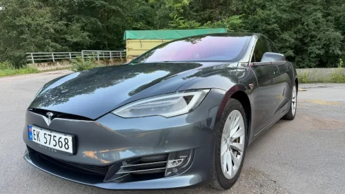 TESLA Model S 75D AWD CCS S+V DEKK EU OK 08.2027 143645km