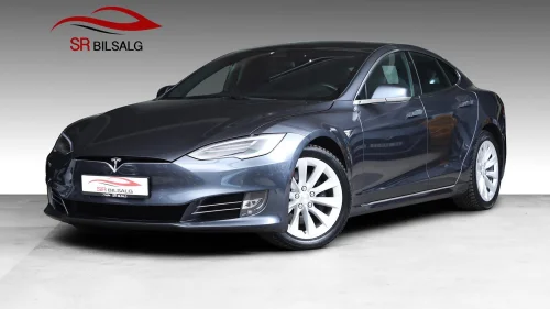 TESLA Model S LONG RANGE RAVEN AWD/AP/LUFT/SKINN/PREMIUM/PANO 19"+19"