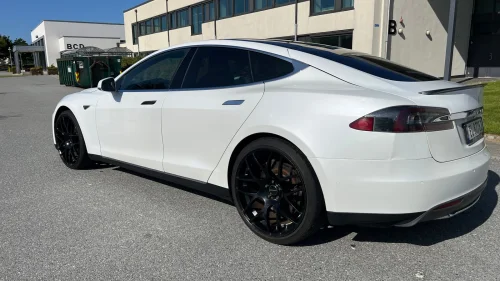 TESLA MOTORS Model S 70D 4WD