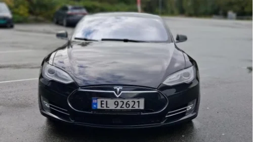 TESLA MOTORS Model S 85D AWD GRATIS LADING EU-OK 01.28