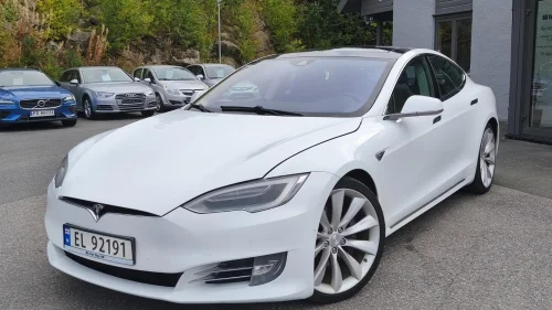 TESLA MOTORS Model S 90D/GRATIS LADING/AP/4WD/CCS/PREMIUM CONN/EXPORT OK