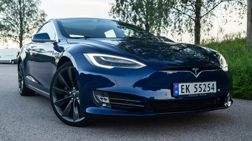 TESLA MOTORS Model S 75D 4WD
