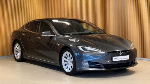 TESLA Model S 75D//4x4//Autopilot//CCS-Lading// Pano.