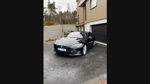 TESLA Model S 75D 4WD