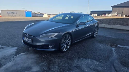 TESLA MOTORS Model S 90D AWD Autopilot 2.0 Summon Vinterpakke Luftfjæring So