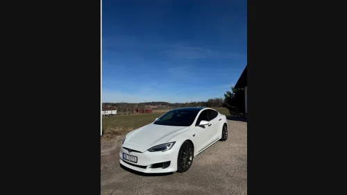 TESLA MOTORS Model S 75D 4WD
